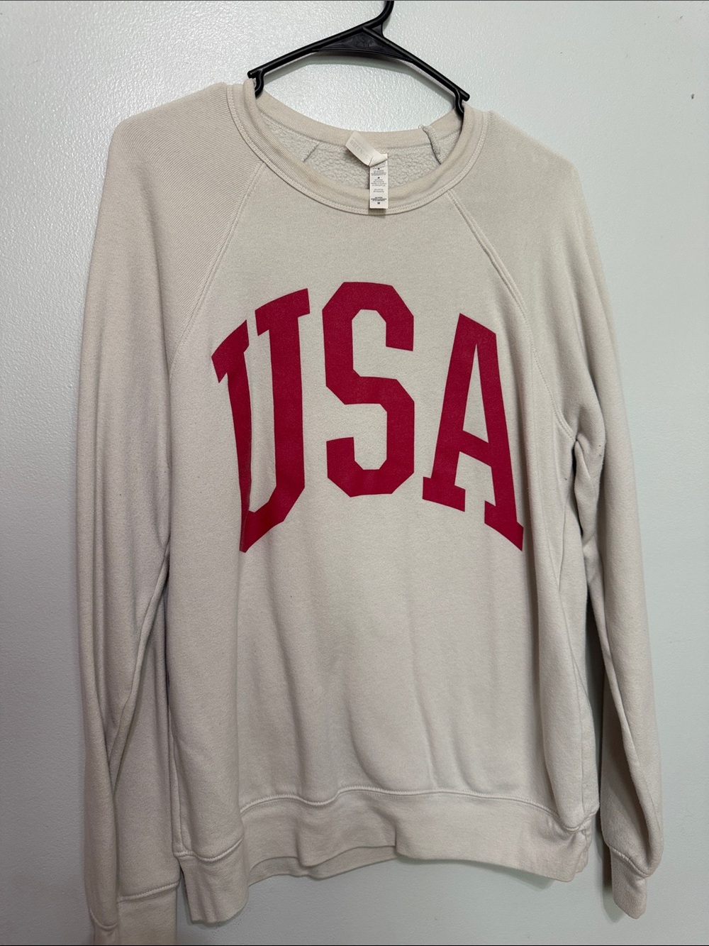 USA Graphic Cream Women's Pullover Sweatshirt